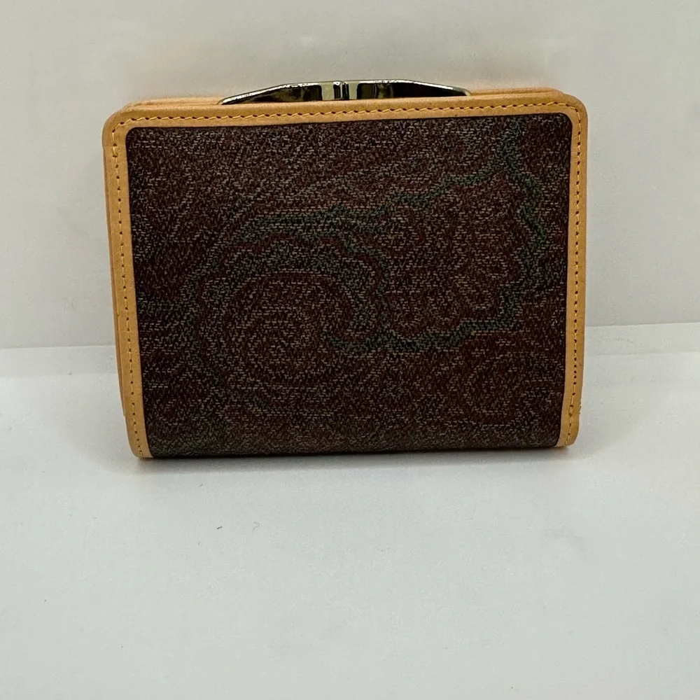 Classic Brown and Tan Wallet with Vintage Charm